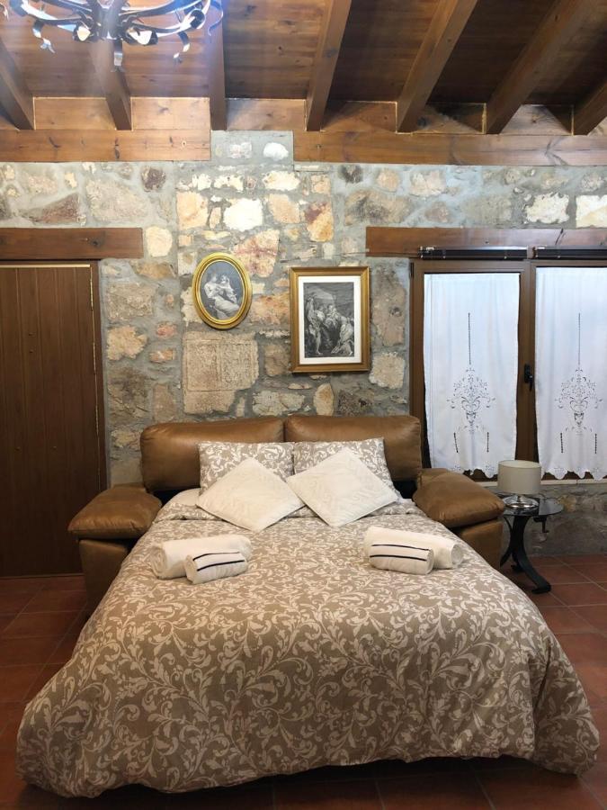 Casa Rural Rincón del Edén Tardobispo Exterior foto