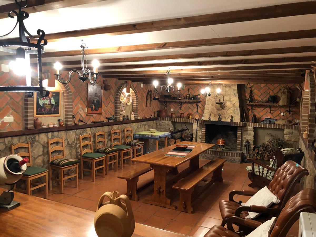 Casa Rural Rincón del Edén Tardobispo Exterior foto
