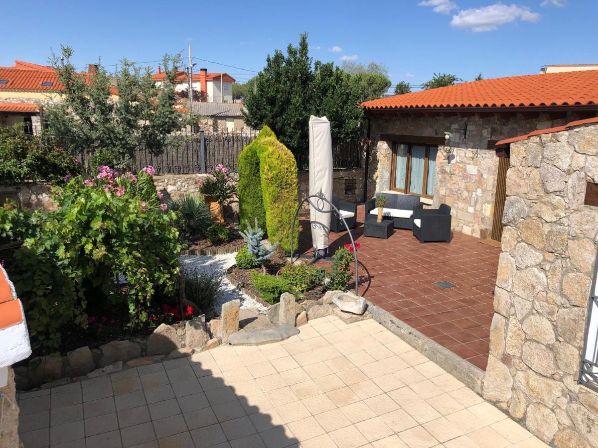 Casa Rural Rincón del Edén Tardobispo Exterior foto